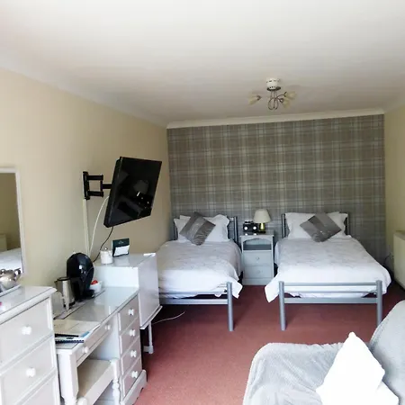 The Firs Gæstehus 4*