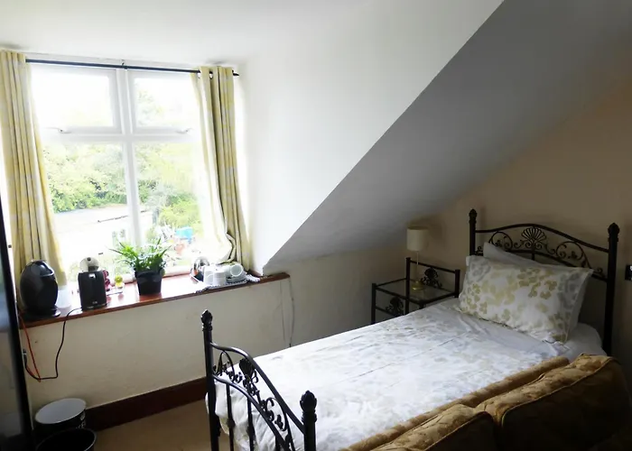 The Firs Guesthouse 4* Runswick